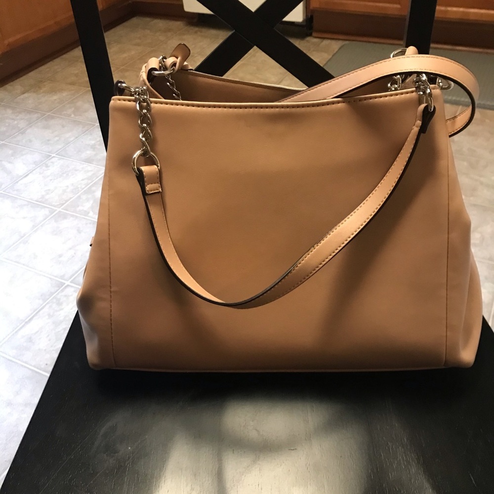 Purse - Picture 2 of 4